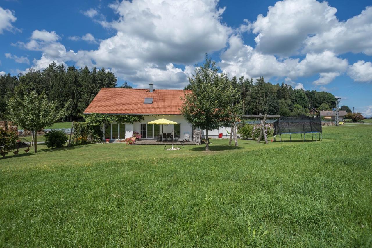Ferienhof Weber Wohnung Fichte Neukirch  Exterior foto